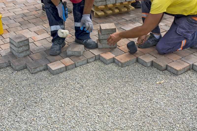 Experienced Pavers Installer